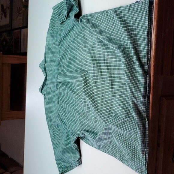 Old Navy Shirt - Picture 5 of 5